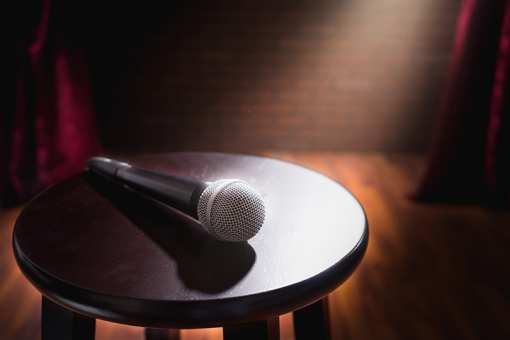 8 Best Comedy Clubs in South Carolina!
