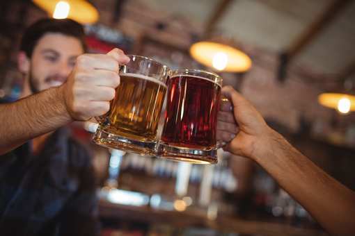 The 8 Best Sports Bars in South Carolina!